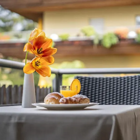 Mignon Park & 5* Merano