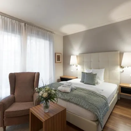 Mignon Park & 5* Merano