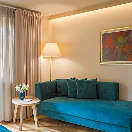 Mignon Park & 5* Мерано