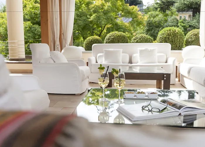 Mignon Park & Merano